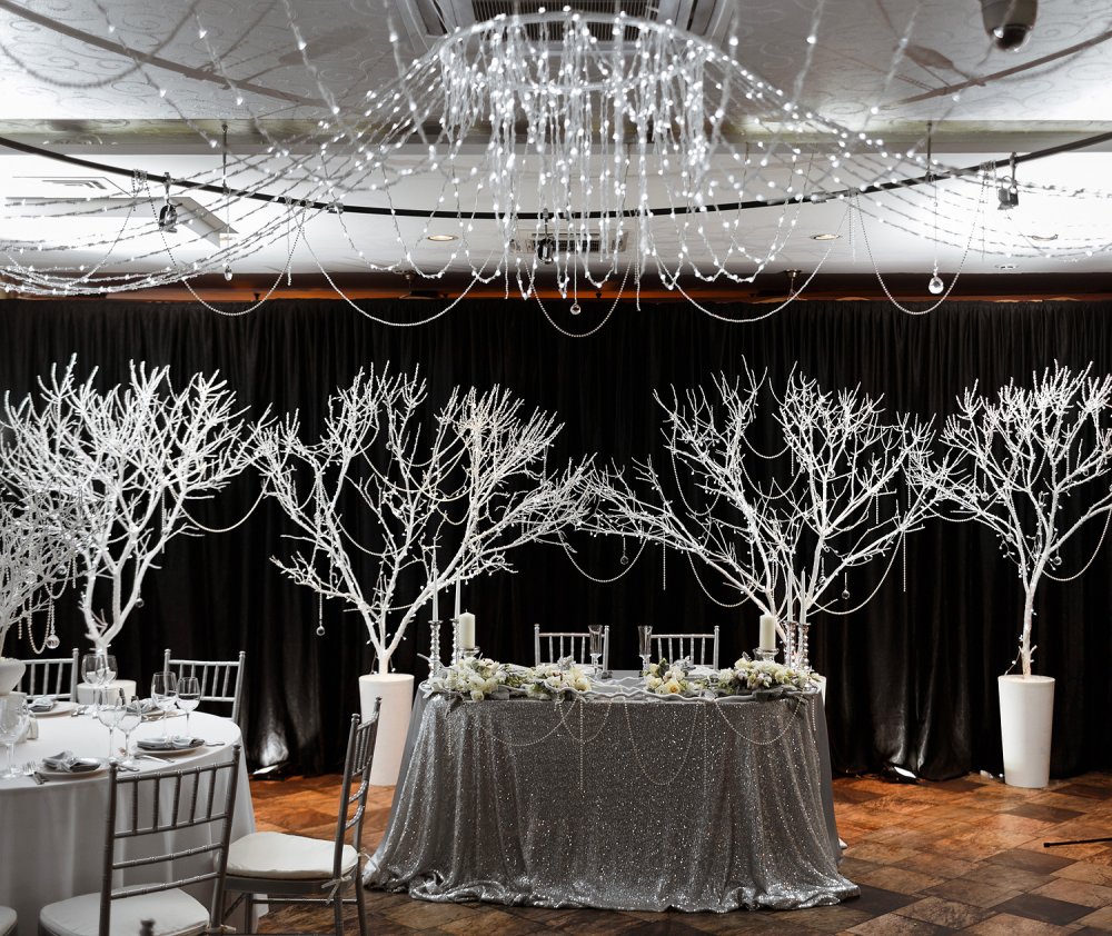 оформление зала на свадьбу в зимнем стиле