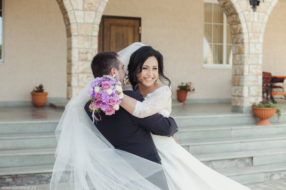 Евгений и Галия
Dream-weddings.ru
(8482) 623-902