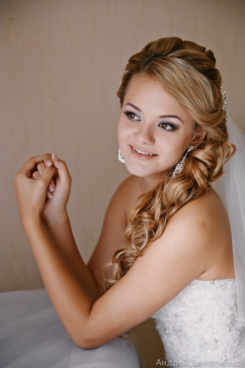 прическа и макияж на свадьбу невесте