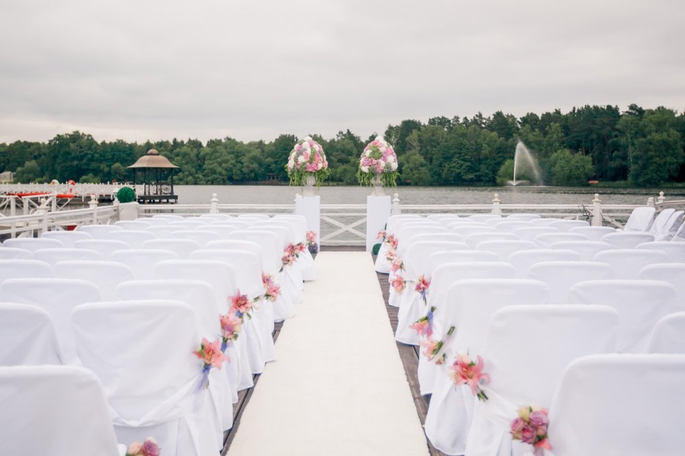 Выездная регистрация на изысканной свадьбе Дениса и Арины