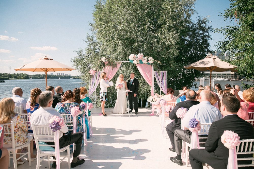 Выездная регистрация с яркой свадьбы Дениса и Алины, с морским "налетом"