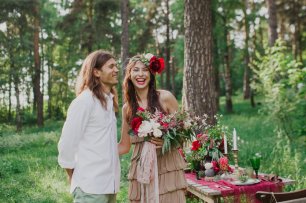 Летняя свадьба в лесу
