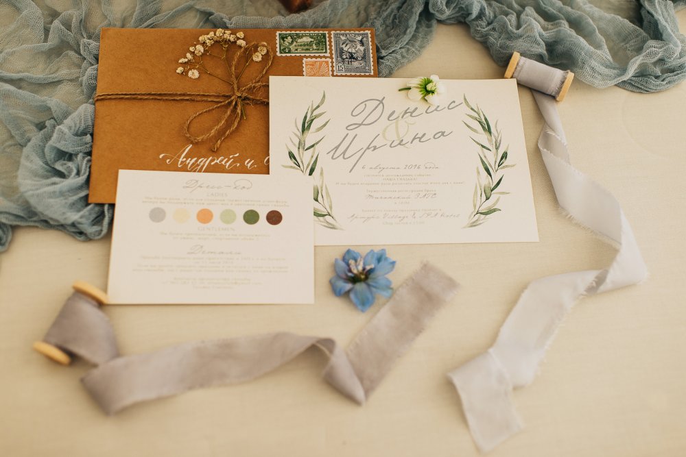 #kakorinywed
Организация Таня Елисеева
Декор и флористика Hlorisflowers 
Полиграфия Oksanamike
Фотографы Женя Гартон и Кира Невская
Ведущий Борис Елисеев