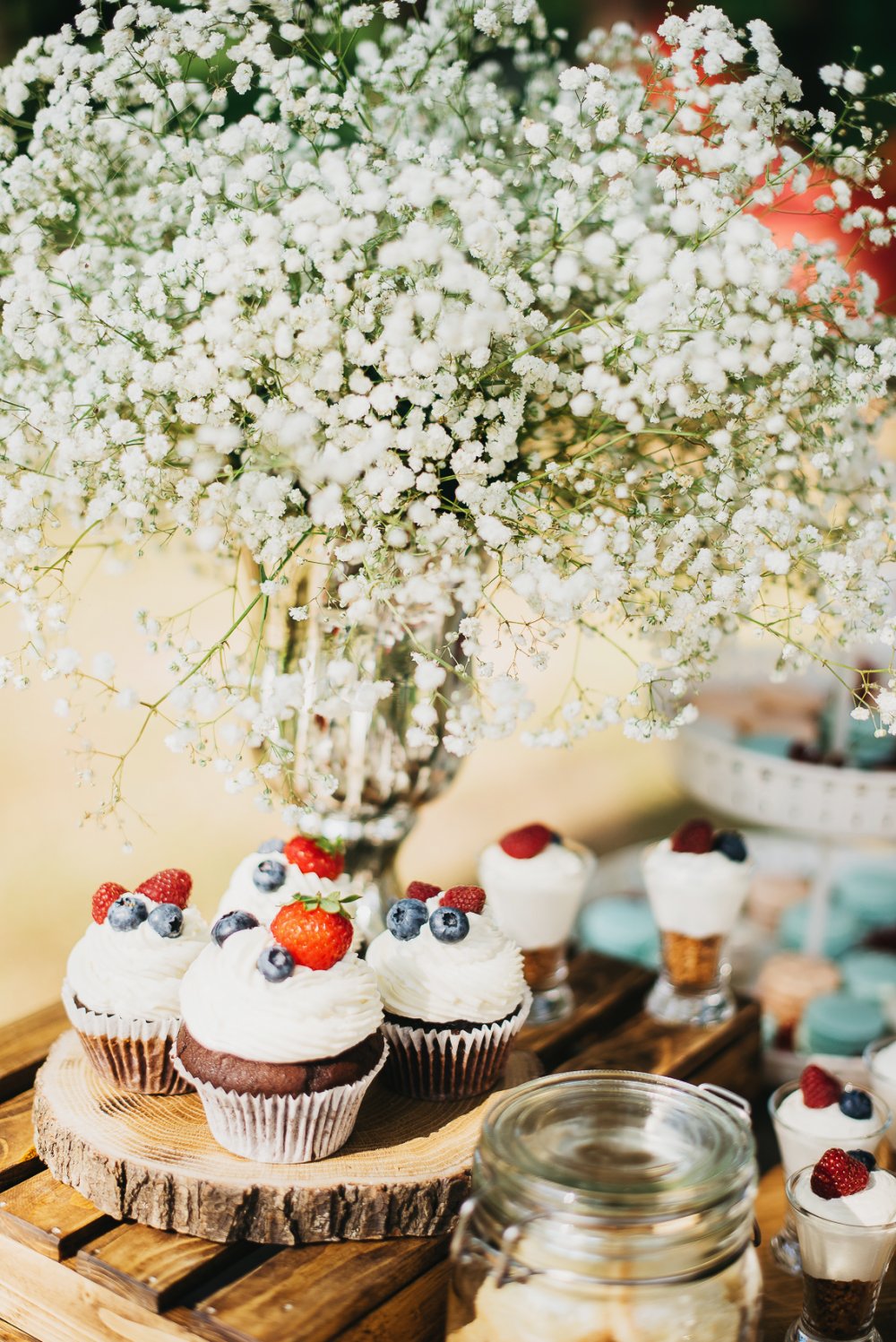 #kakorinywed
Организация Таня Елисеева
Декор и флористика Hlorisflowers 
Полиграфия Oksanamike
Фотографы Женя Гартон и Кира Невская
Ведущий Борис Елисеев