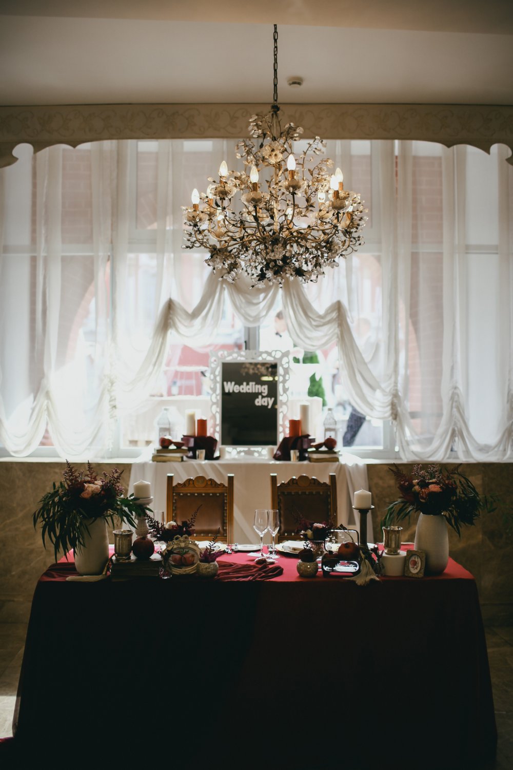 Организация Carpe Diem
Фото Анастасия Черешнева
Декор и флористика Lollipops Decor
MUAH Алена Хакимова