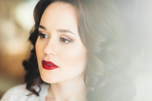 Смелый макияж для смелой невесты