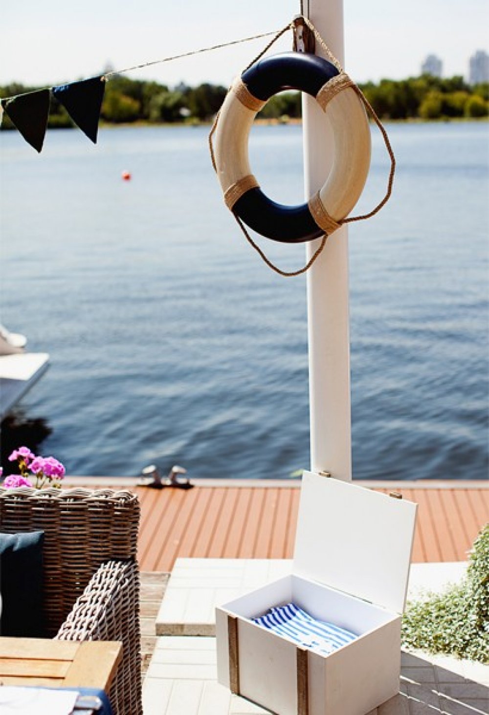 Свадьба в морском стиле.
Фотограф Анна Делуна