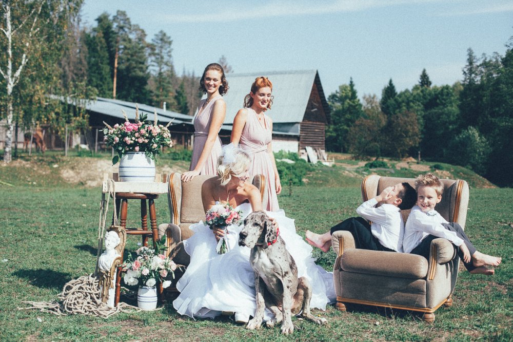 Семейная свадьба в заповеднике с животными
