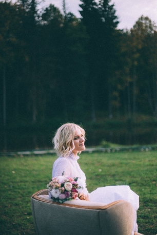 Утро невесты на природе