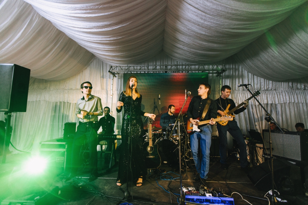 Осенняя свадьба в стиле "Унесенные ветром" в  шатре 