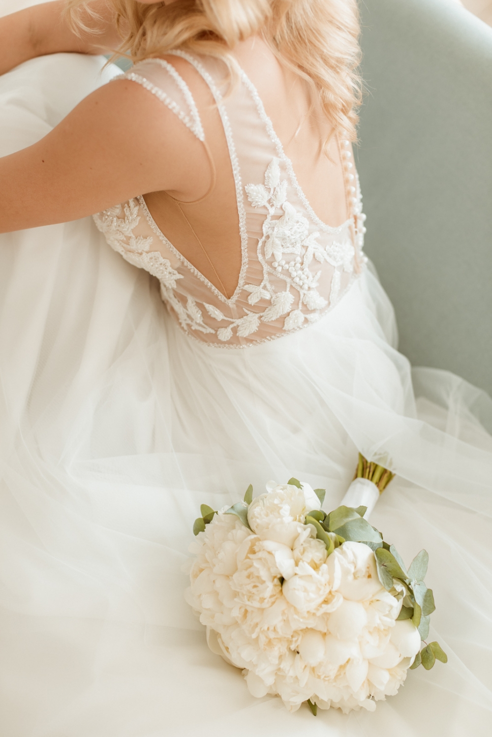 WHITE PEONIES | Денис & Виктория
Организация и координация / PERFECTO WEDDING 
Фотосъемка / Олег Шашков
Аксессуар в прическу / Екатерина Захарова
MUAH / Conception_ekb
Фотостудия / Villa Nina