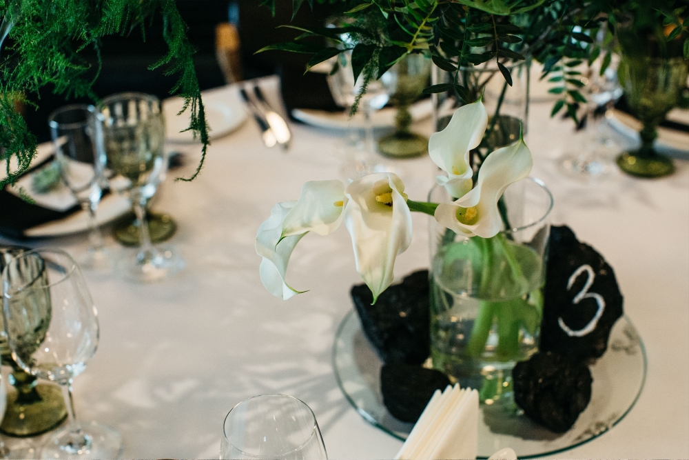 BLACK LOVE MAGIC | Дмитрий & Ольга
Организация и координация /Декор / Флористика / Полиграфия / PERFECTO WEDDING 
Торжественный ужин / Отель "Hilton", ресторан "MONK" 
Фотосъемка / Duet PhotoMoments
Видеография / Илья Новиков