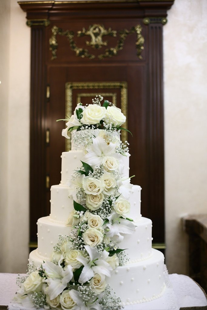 В сентябре 2013 года в Челябинске прошла первая и единственная выездная регистрация на сцене Челябинского государственного академического театра оперы и балета имени М. И. Глинки. Регистрацию проводил работник ЗАГСа под аккомпанемент симфонического оркестра
