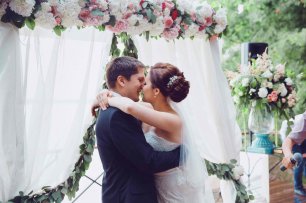 Свадебная арка