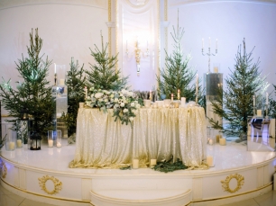 Стол жениха и невесты