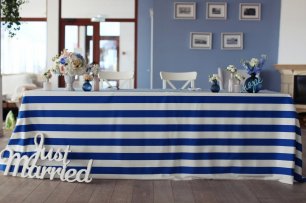 Стол жениха и невесты