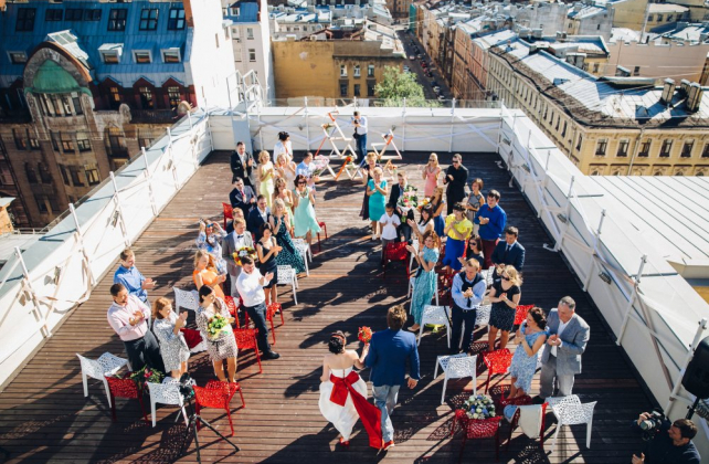 свадьба на крыше, свадебная церемония на крыше, организатор АПЕЛЬСИН WEDDING COMPANY