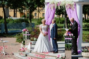 Выездная регистрация в парке