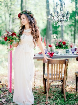 Фотосессия невесты в лесу