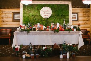 Декор президиума в эко-стиле