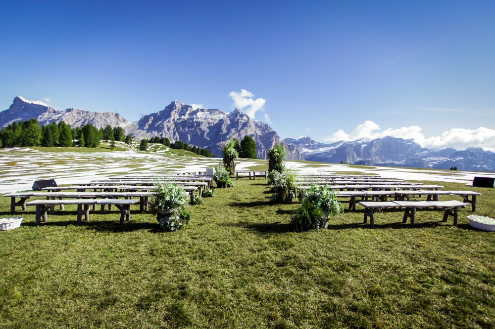 Свадьба в эко-стиле в Альпах в Италии