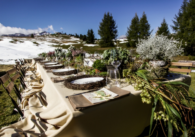 цвет свадьбы 2019, свадьба в зеленом цвете, организатор NOVA WEDDING&EVENT