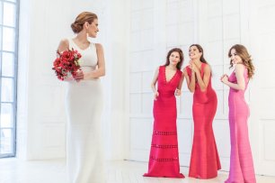 Элегантные платья подружек невесты