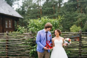 Свадебная прогулка на природе