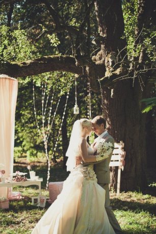 Свадебная фотосессия на природе