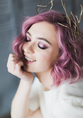 невеста с розовыми волосами, организатор MARMELAD WEDDING