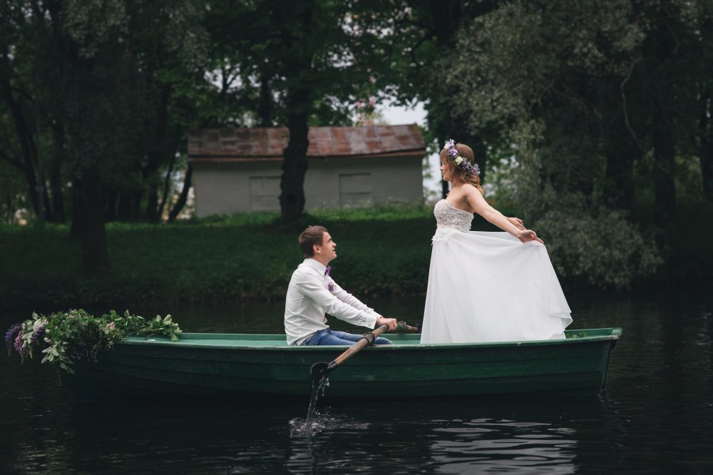 In a lilac boat - love story Лёня и Вика