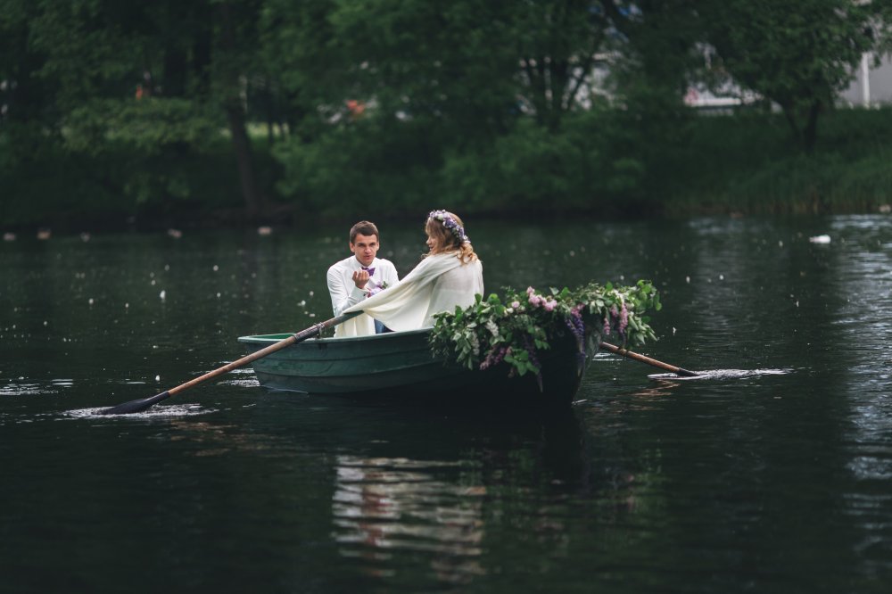 In a lilac boat - love story Лёня и Вика