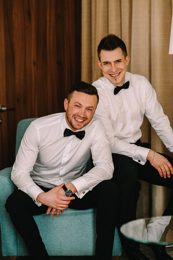 дуэт ведущих - Эдик и Гриша