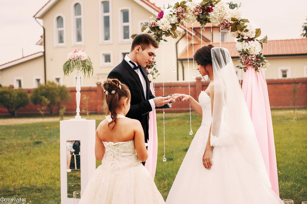 Никита и Юлия
Свадьба в Самаре
Свадьба в Тольятти