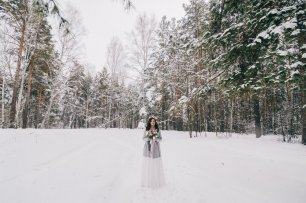 Зимний образ невесты