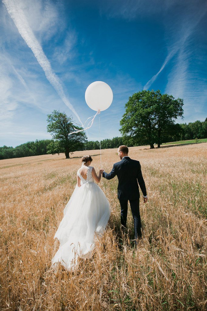 Воздушный шарик на свадьбе