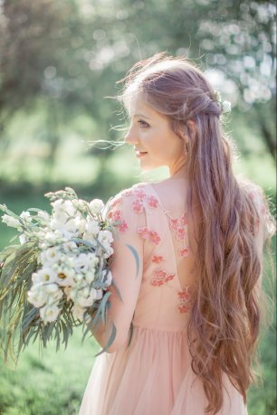 Прическа невесты для длинных волос