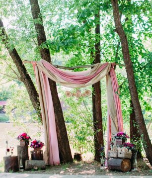 Свадебная арка в стиле рустик