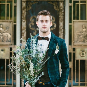 Стильный жених: выбираем современный костюм на свадьбу