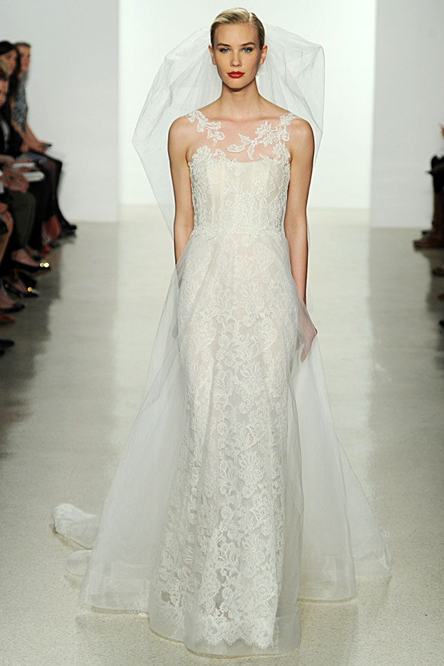 свадебные платья с имитацией бретелей