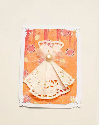 свадебный декор из ажурных бумажных салфеток, свадебные приглашения