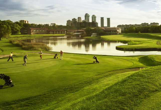 летние свадебные площадки Москвы, ресторан Village Kitchen