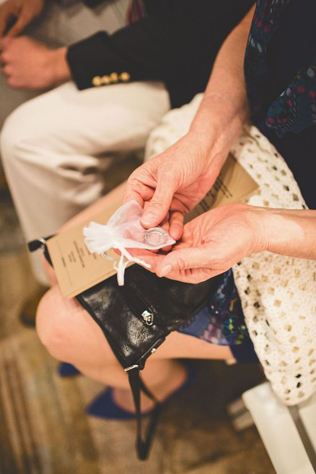 10 уникальных свадебных традиций, которые смогут поразить даже гостей 