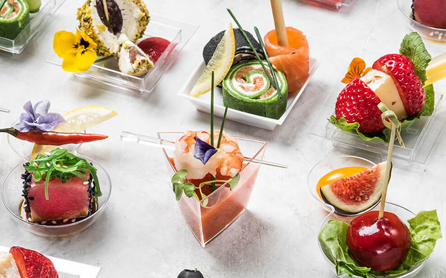 идеи для летнего свадебного меню, канапе для свадебного банкета, фуршета