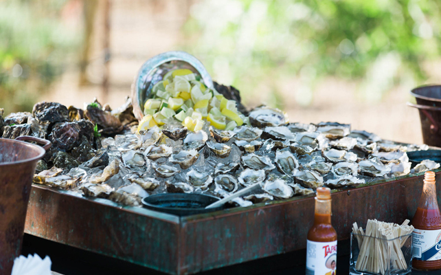 идеи для летнего свадебного меню, морепродукты для свадебного банкета, фуршета