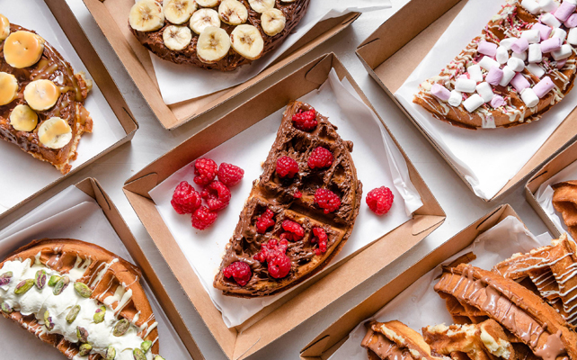 идеи для летнего свадебного меню, вафельный бар на свадьбе