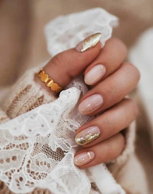 модный маникюр 2021, маникюр металлик для невесты 