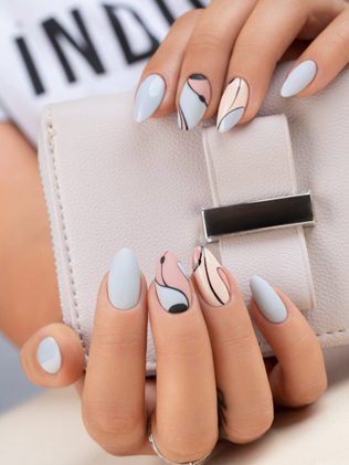 модный маникюр 2021, пастельный маникюр для невесты 