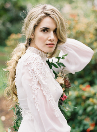 Свадебное вдохновение: 10 видов декольте 