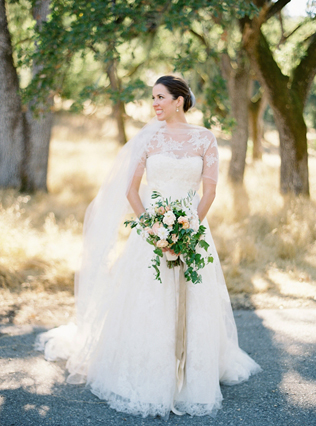 Свадебное вдохновение: 10 видов декольте 